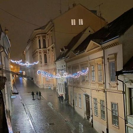 Apartman Ena Radiceva Zagreb Exterior foto